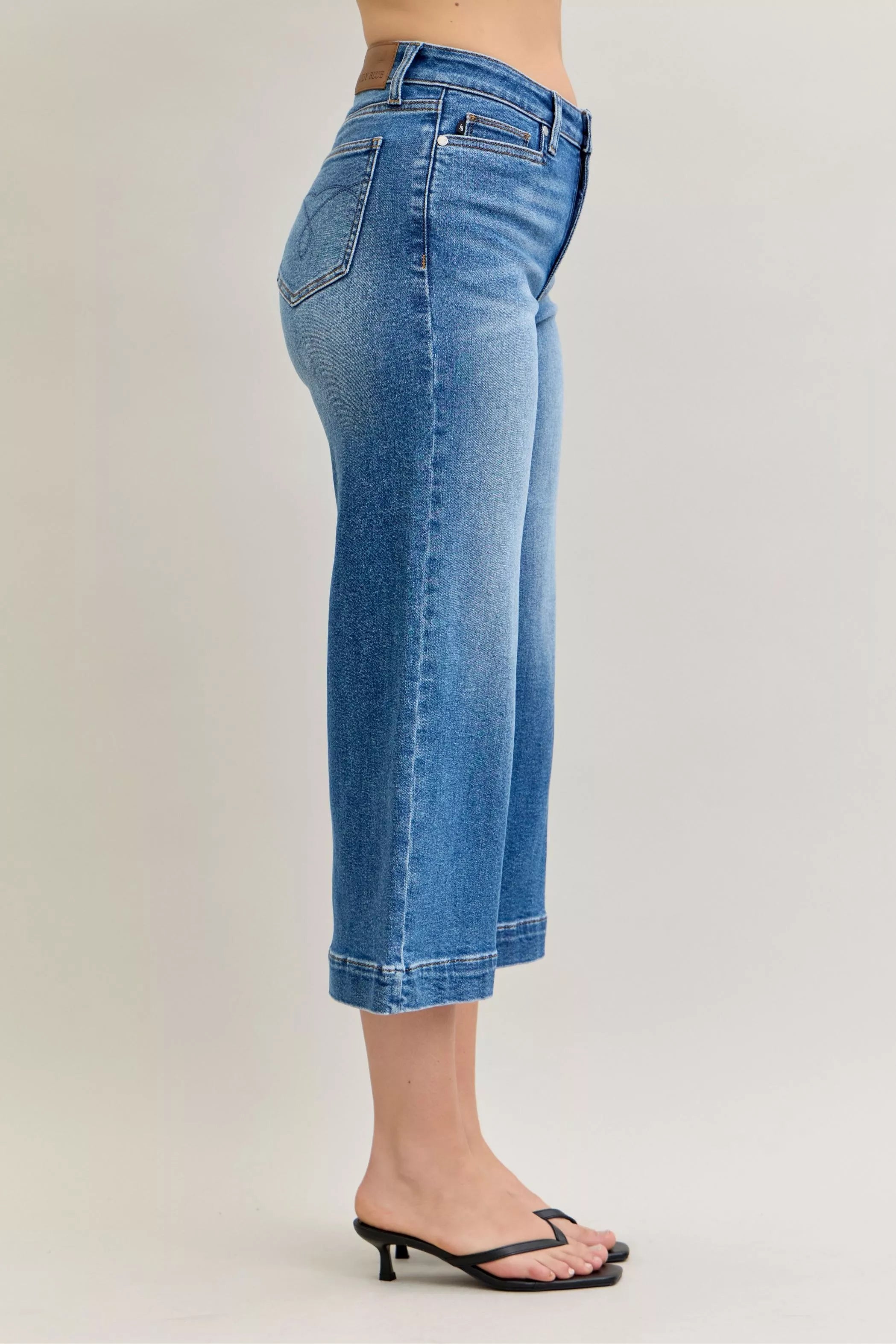 Judy Blue Mid Rise Crop Wide Leg Jeans OutfitFlow