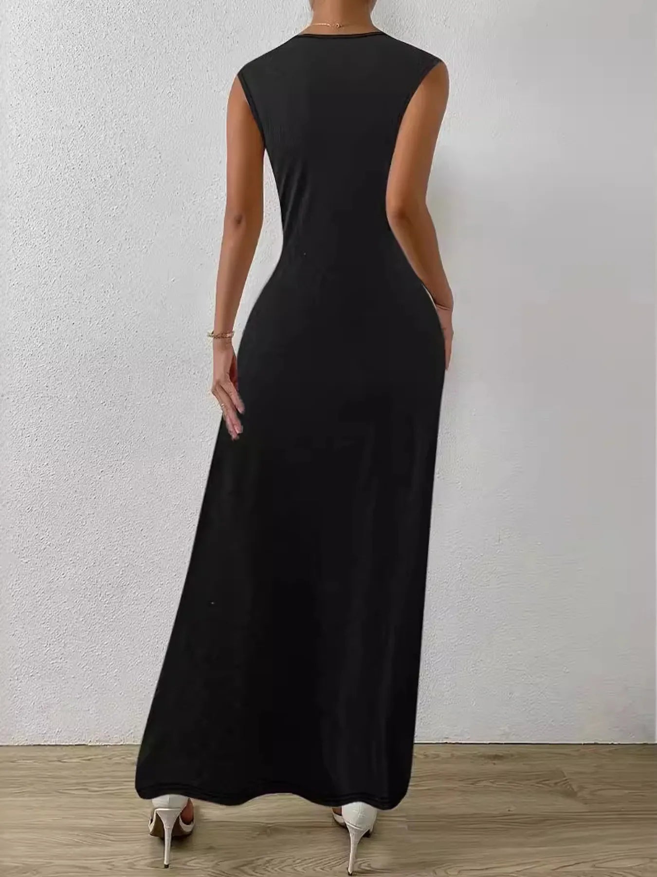 Round Neck Sleeveless Maxi Dress OutfitFlow