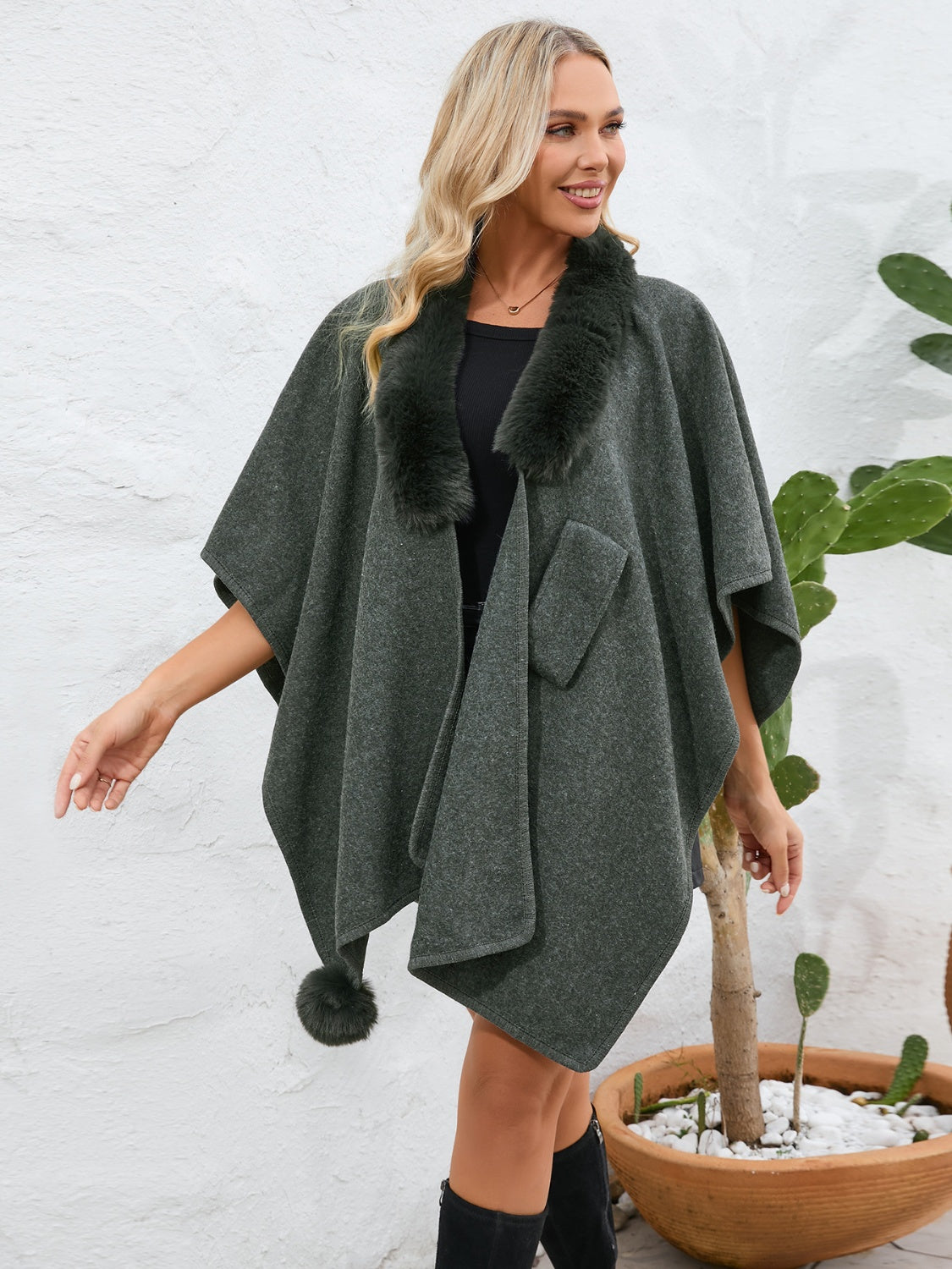 Outfit Flow - Fuzzy Trim Open Front Poncho