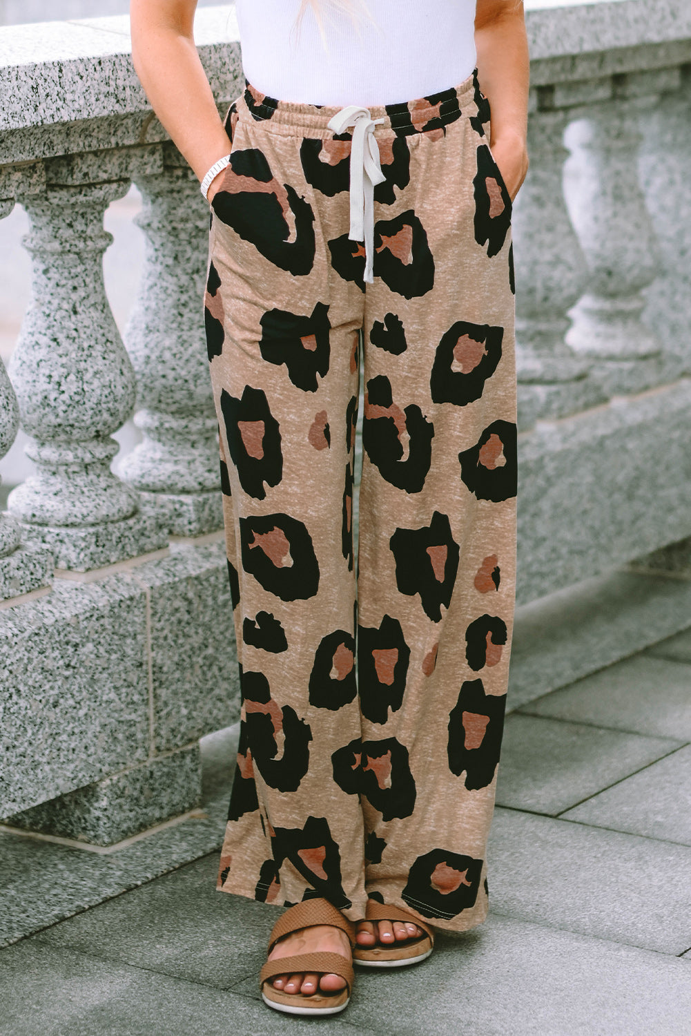 Outfit Flow - Leopard Drawstring Wide Leg Pants with Pockets