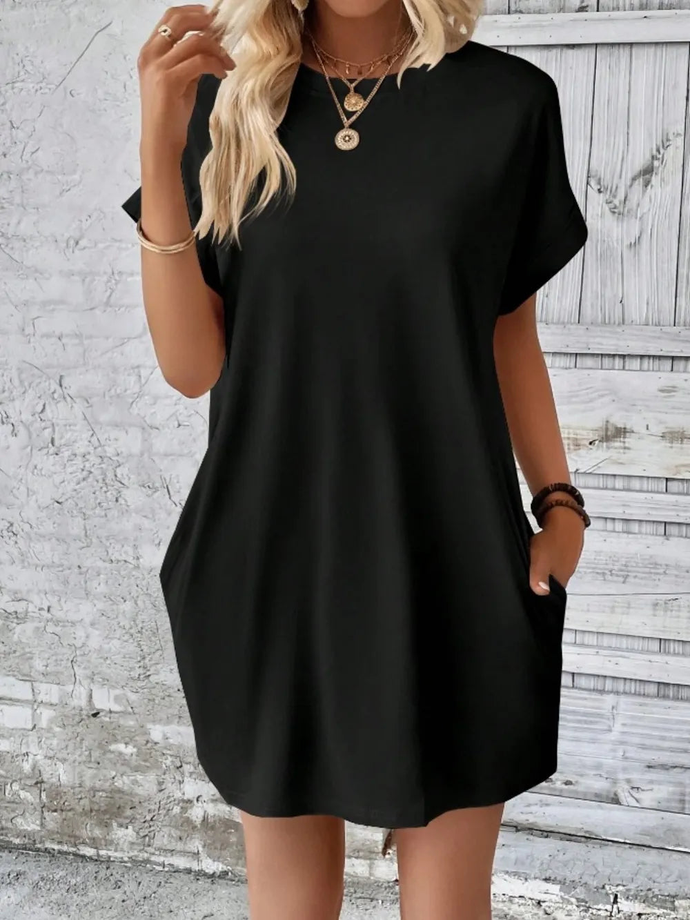 Pocketed Round Neck Short Sleeve Dress Black OutfitFlow
