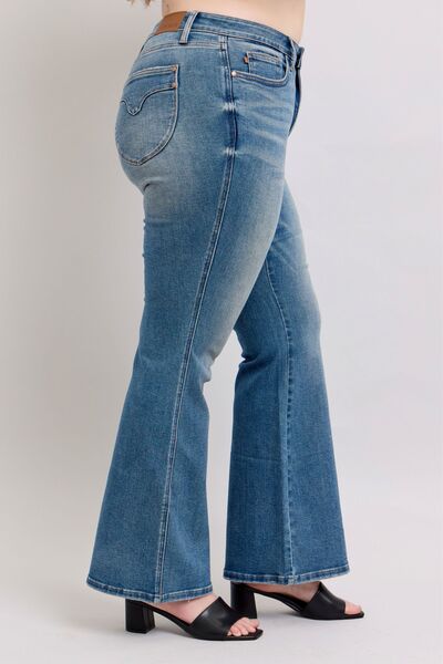 Judy Blue MR Tummy Control Vintage Wash Jeans OutfitFlow