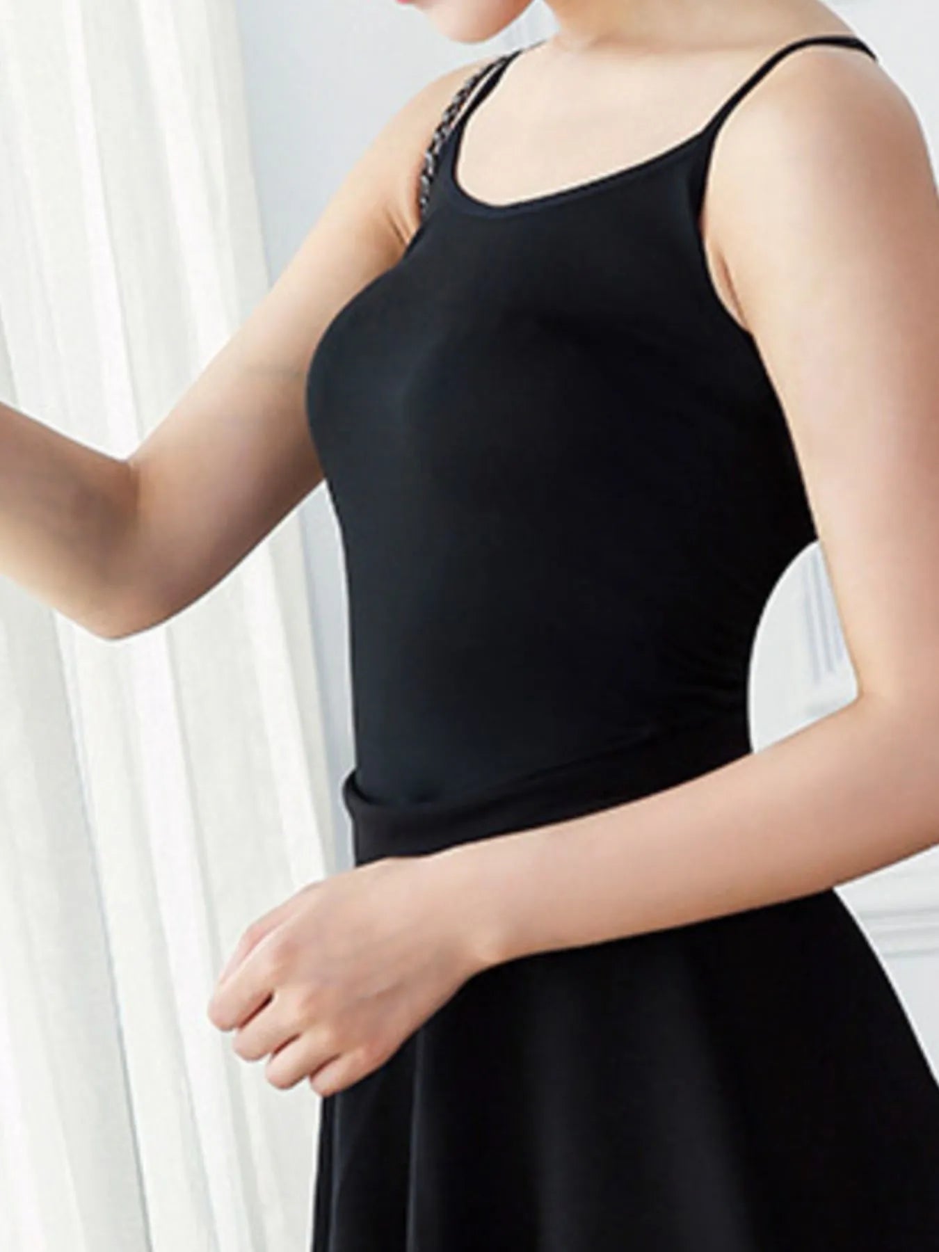 Scoop Neck Cami Top OutfitFlow