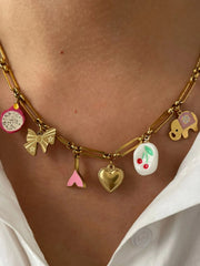 18K Gold-Plated Resin Pendant Necklace OutfitFlow