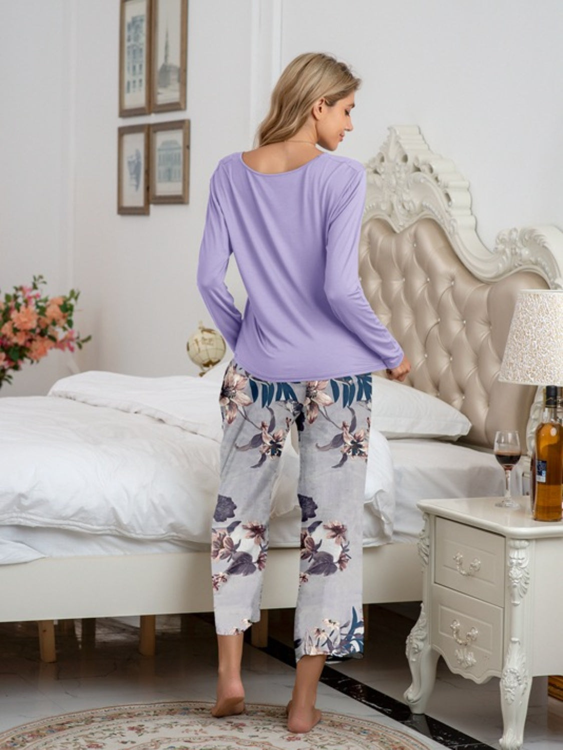 Outfit Flow - Round Neck Top and Printed Pants Lounge Set