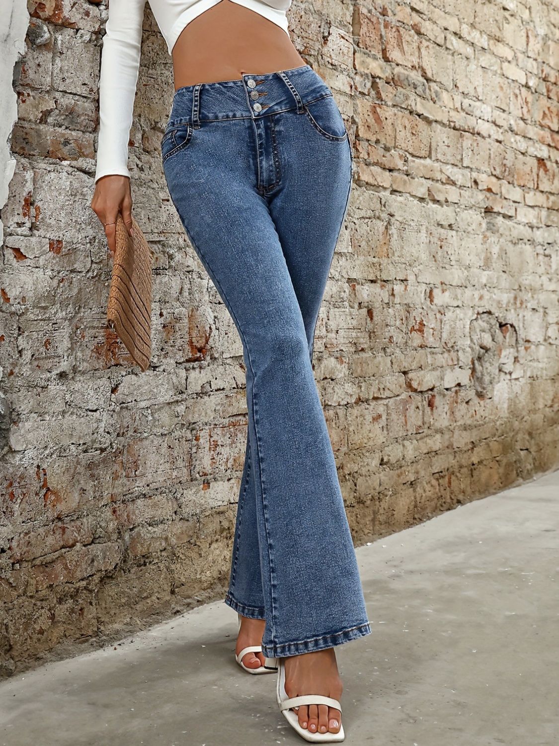 Outfit Flow - Bootcut Jeans with Pockets