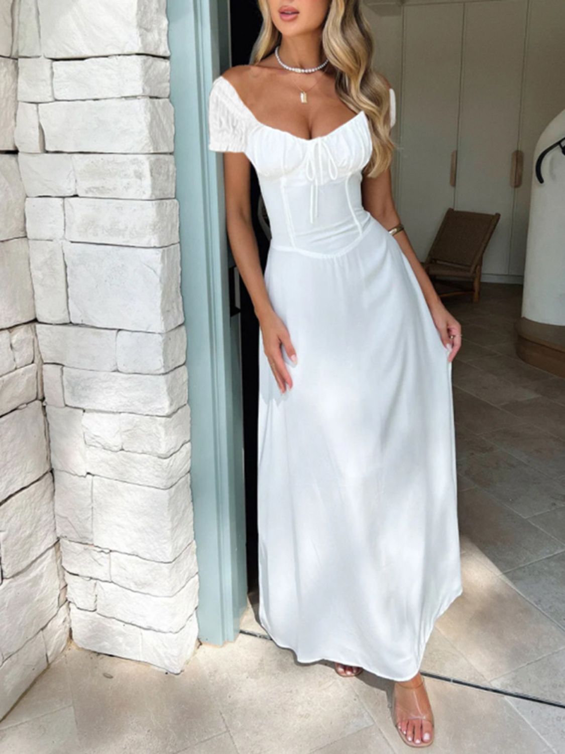 Devine Sweetheart Neck Short Sleeve Maxi Dress