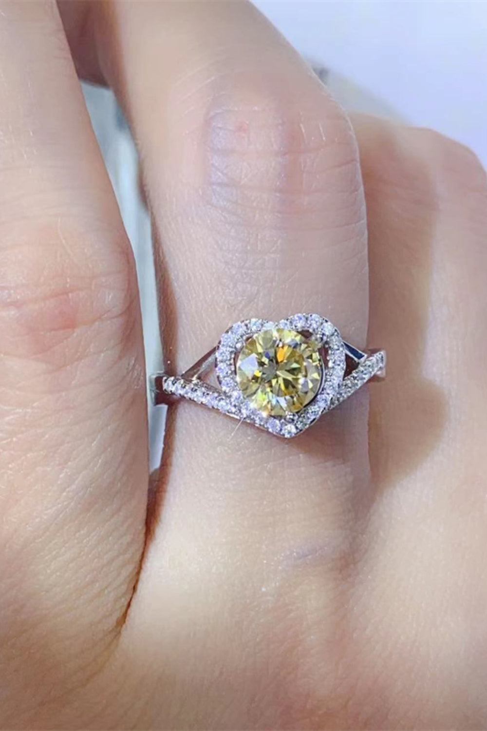 Adored 1 Carat Moissanite 925 Sterling Silver Heart Ring OutfitFlow