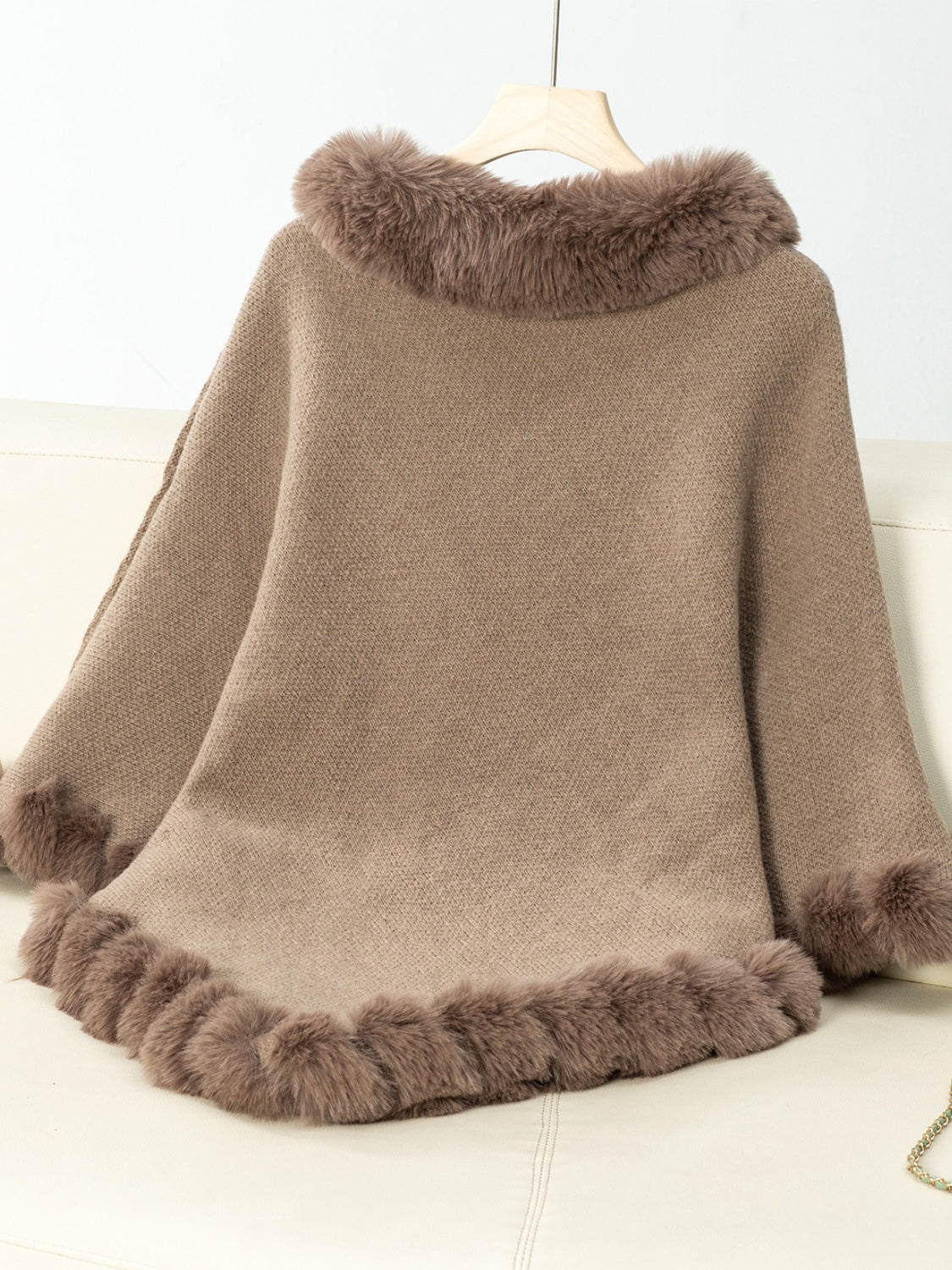 Outfit Flow - Fuzzy Trim Texture Three-Quarter Sleeve Poncho