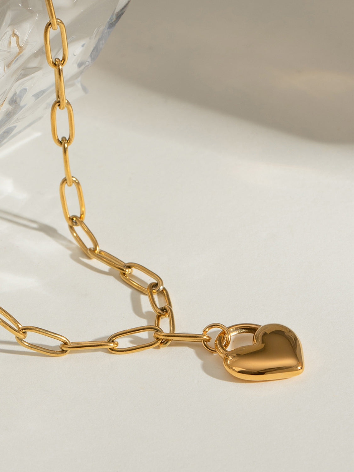 Outfit Flow - 18K Gold-Plated Stainless Steel Heart Pendant Necklace