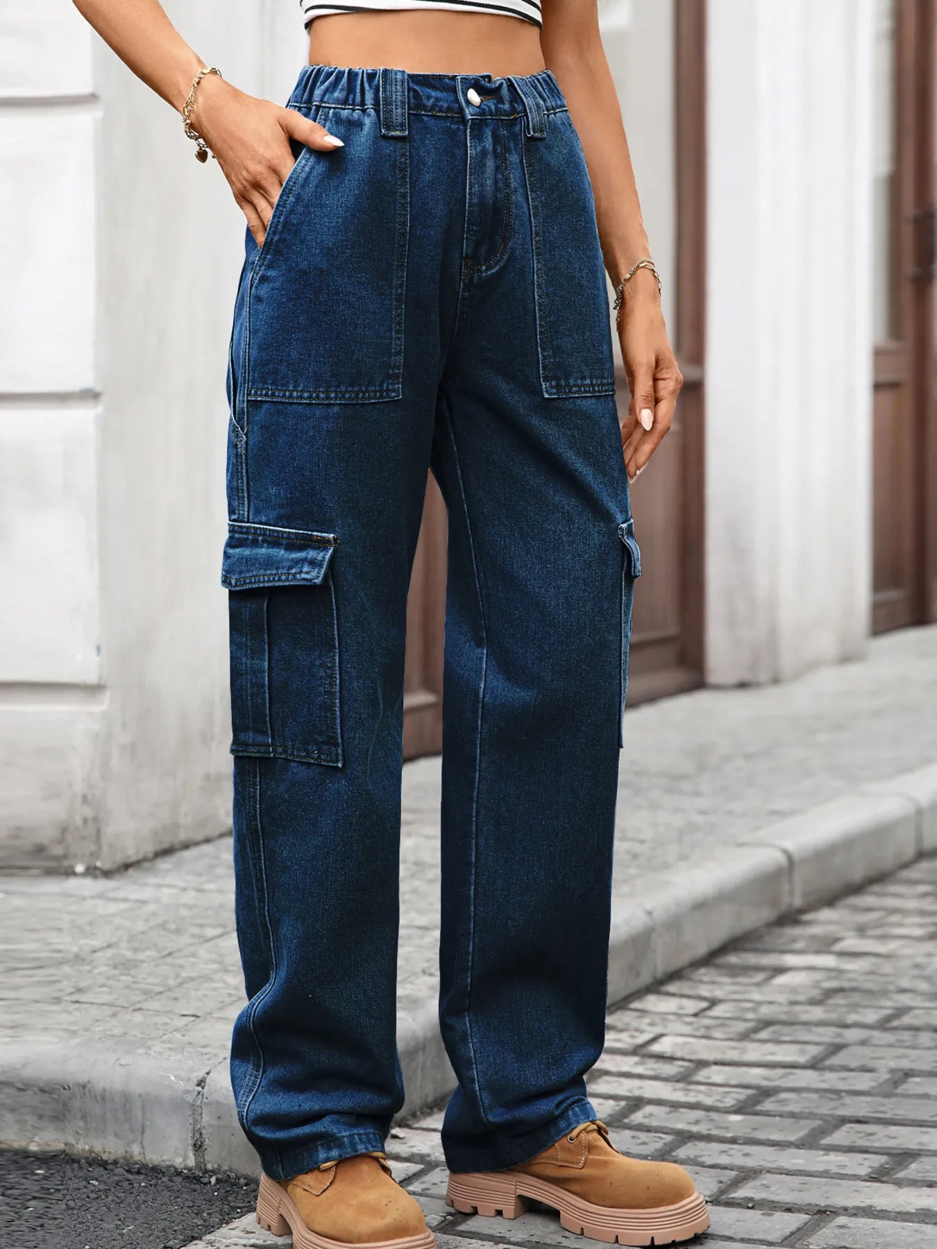 High-Waisted Cargo Jeans OutfitFlow