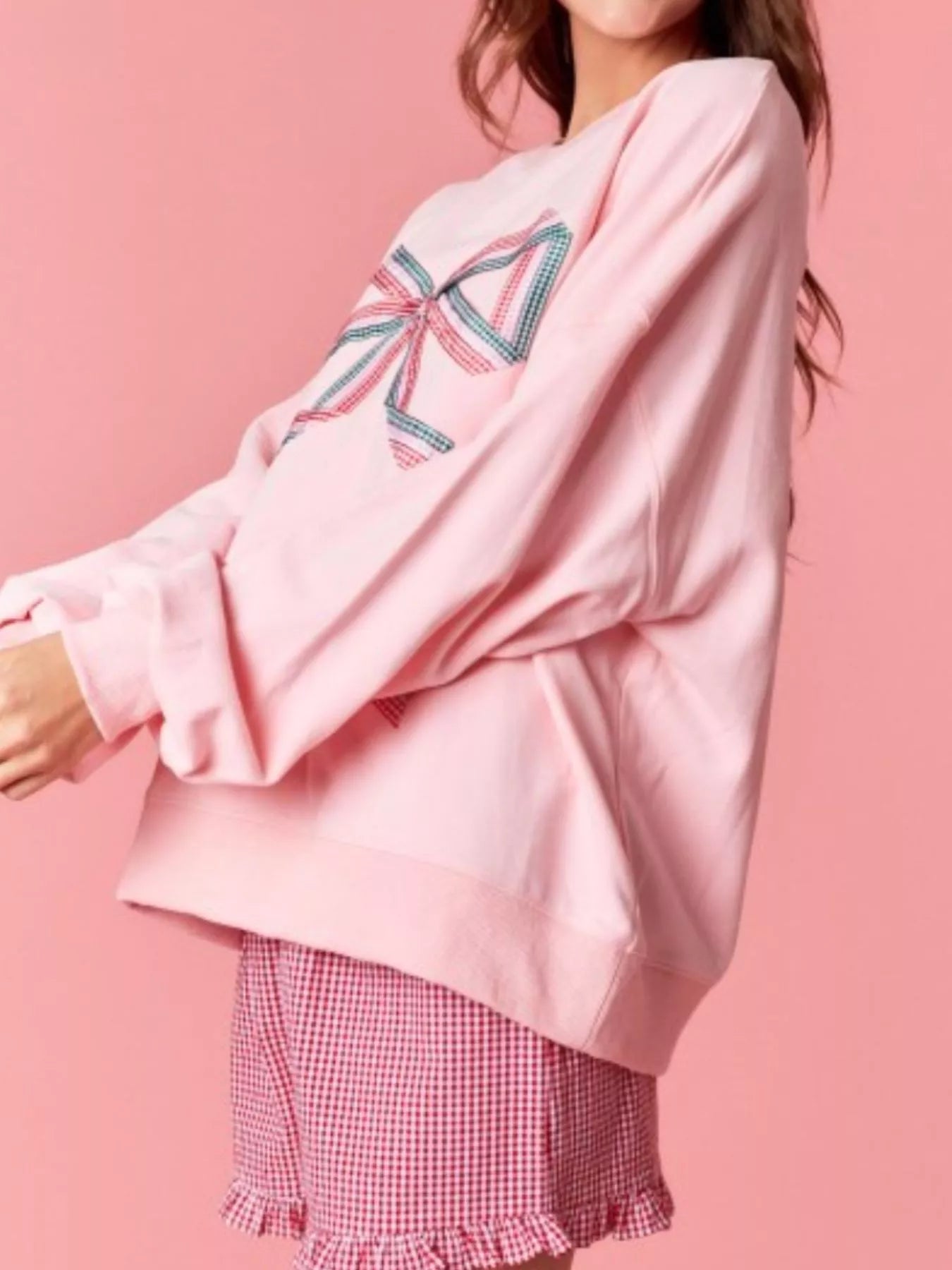 Bow Crew Neck Sweatshirt OutfitFlow