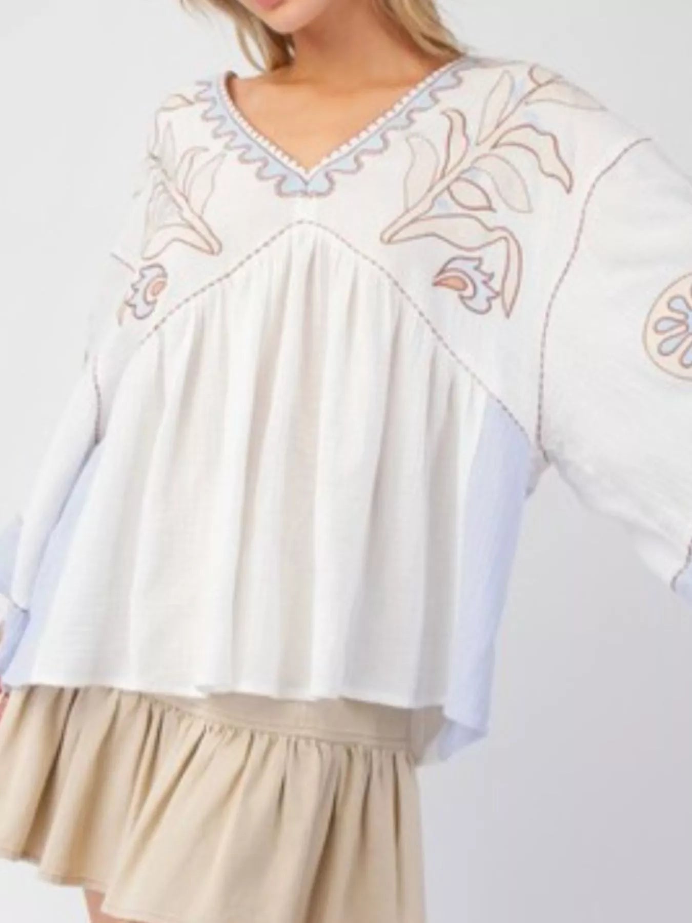 Printed V-Neck Top with Contrast Trim Details OutfitFlow