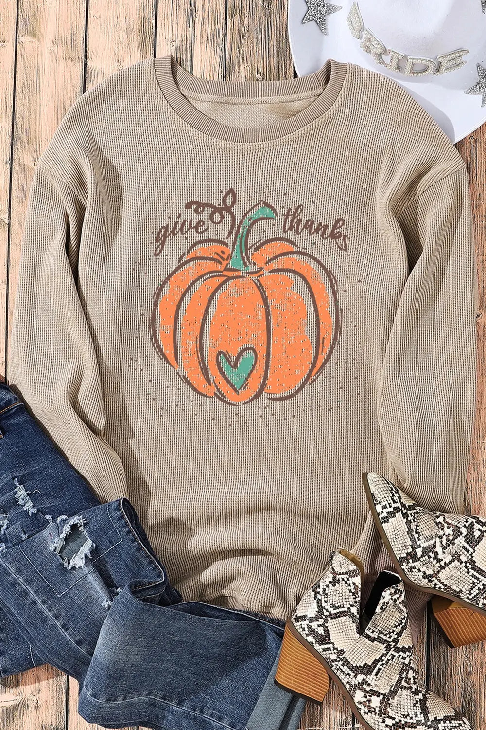 Pumpkin Graphic Round Neck Long Sleeve Sweatshirt OutfitFlow