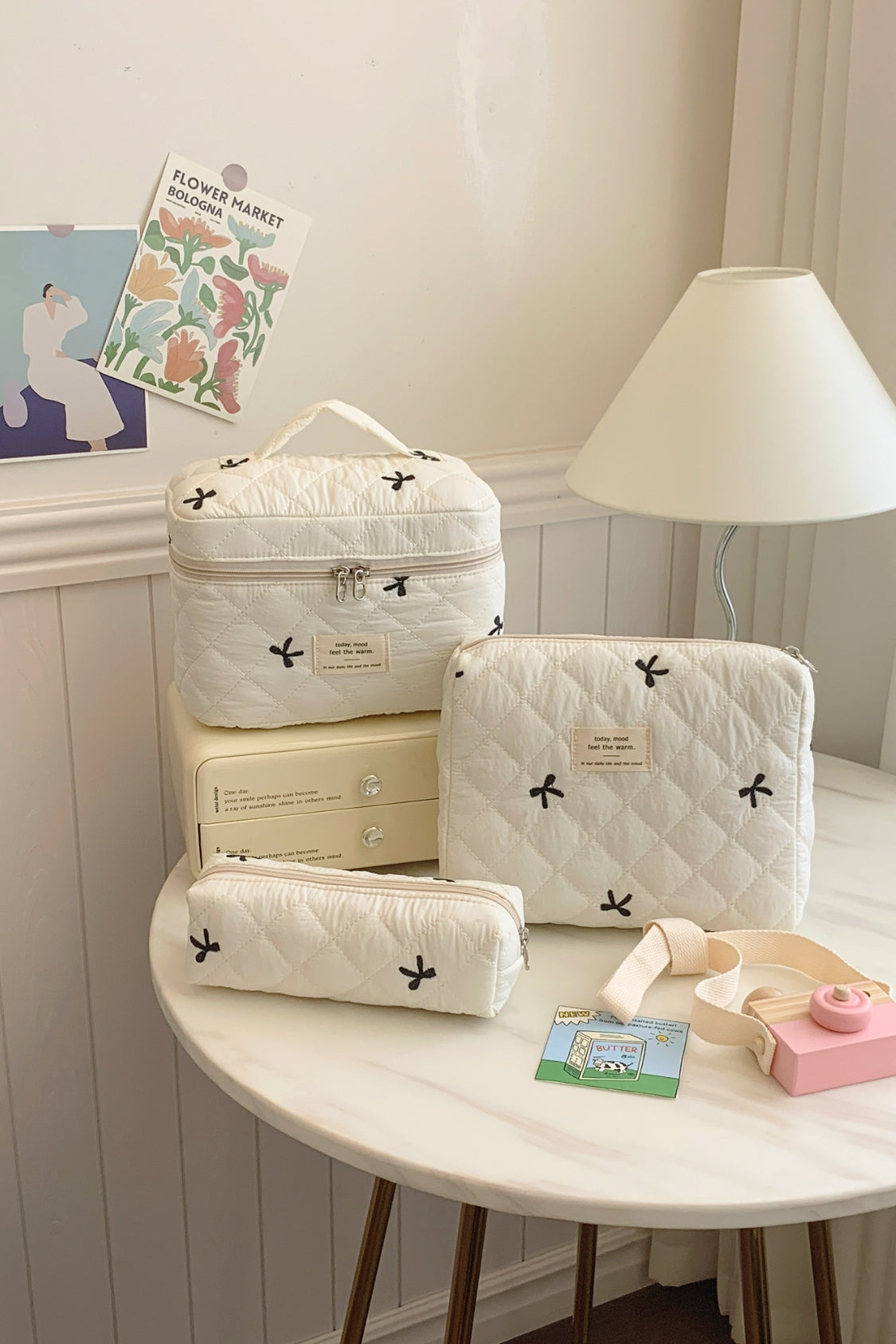 Outfit Flow - 3 Piece Bow Quilted Cloth Storage Bag Set