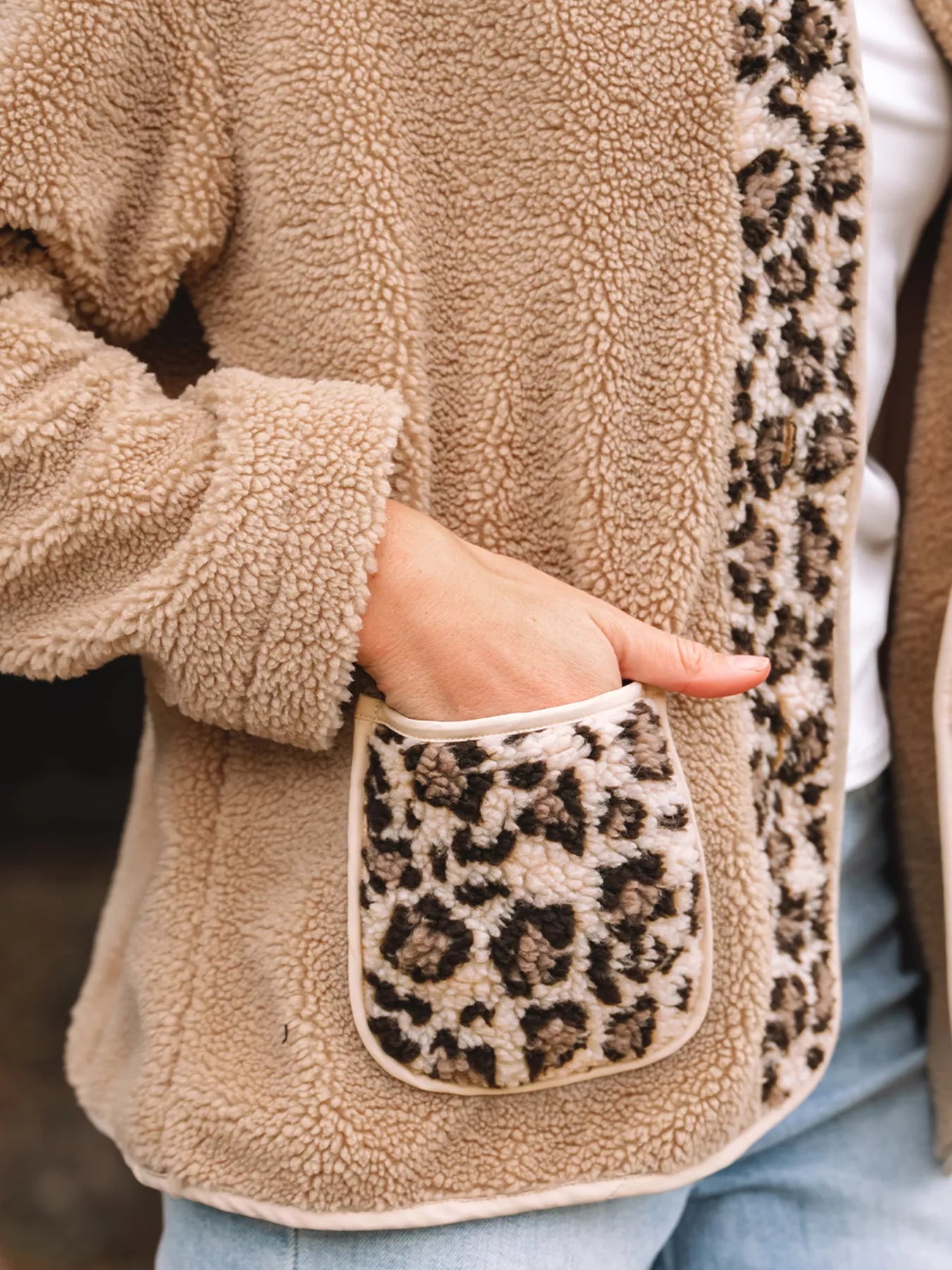 Casual Leopard Print Accent Plush Jacket with Pockets OutfitFlow