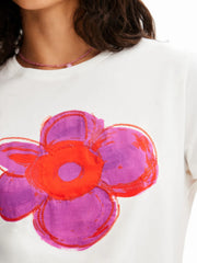 Flower Graphic Round Neck T-Shirt OutfitFlow