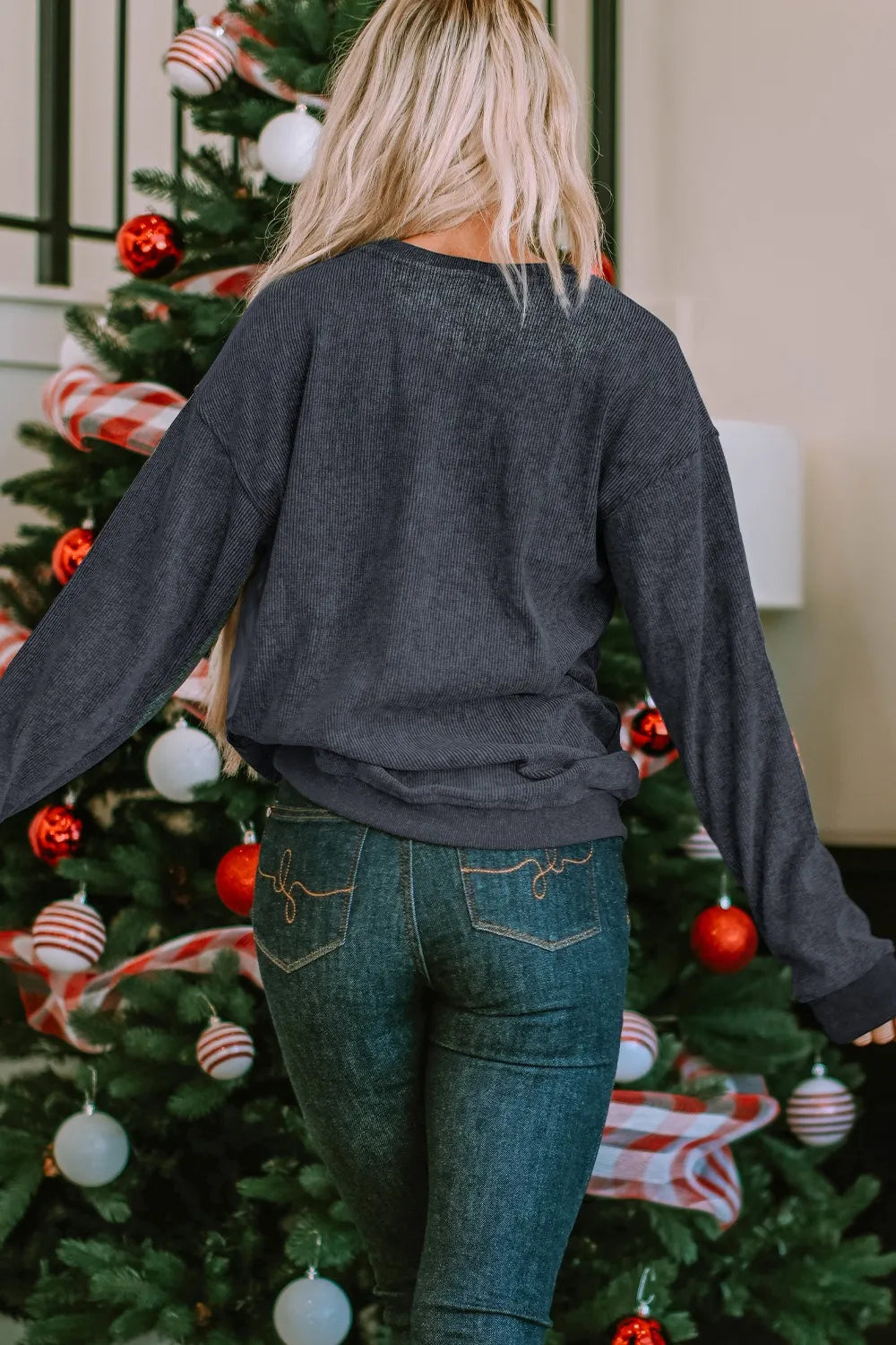 Sequin Patch Pumpkin Round Neck Sweatshirt OutfitFlow