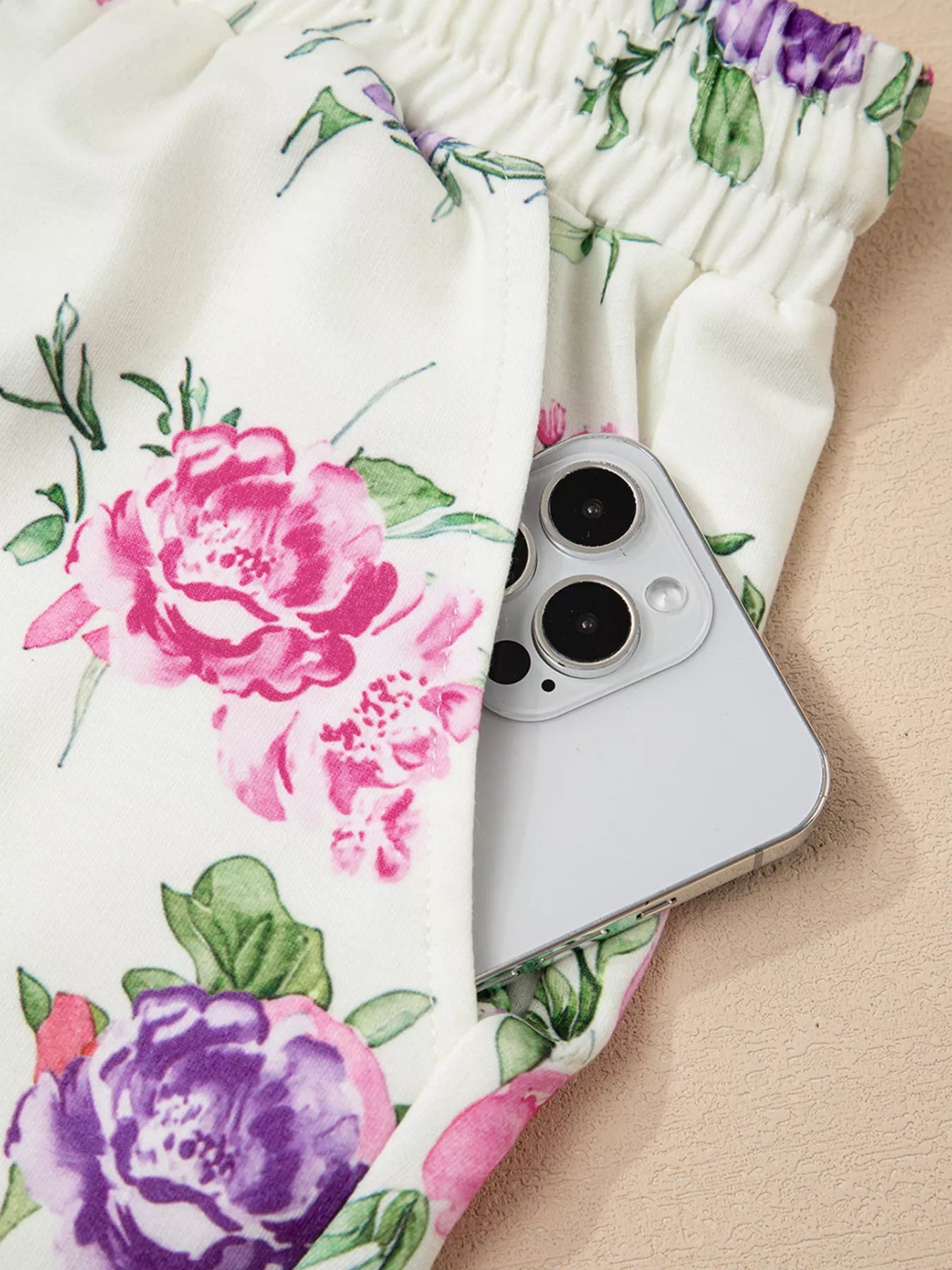 Floral Print Round Neck Top and Drawstring Pants Lounge Set OutfitFlow