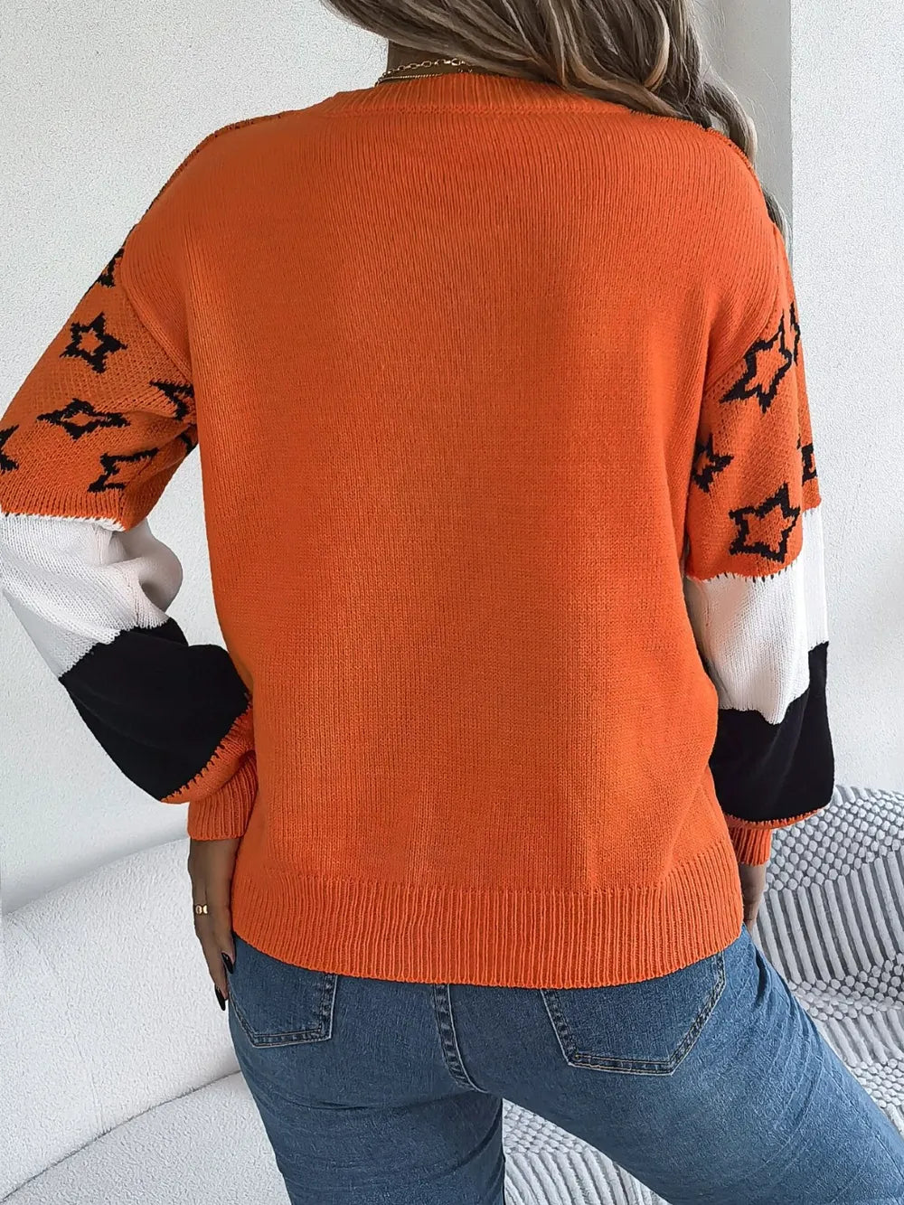 Star Contrast Round Neck Sweater OutfitFlow