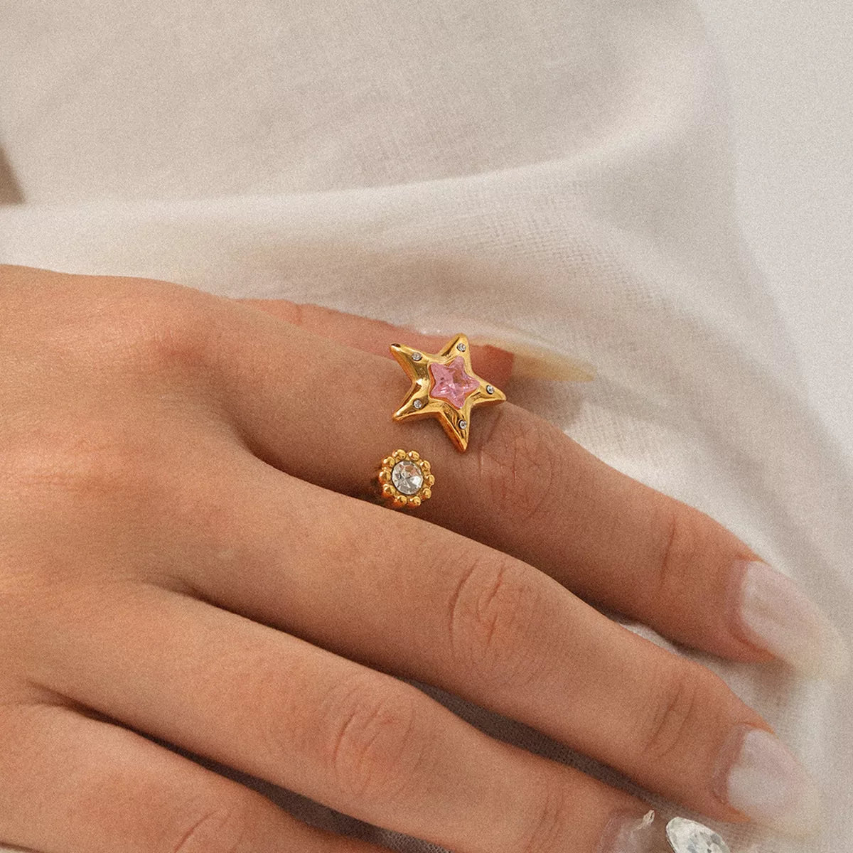 18K Gold-Plated Zircon Star Open Ring OutfitFlow
