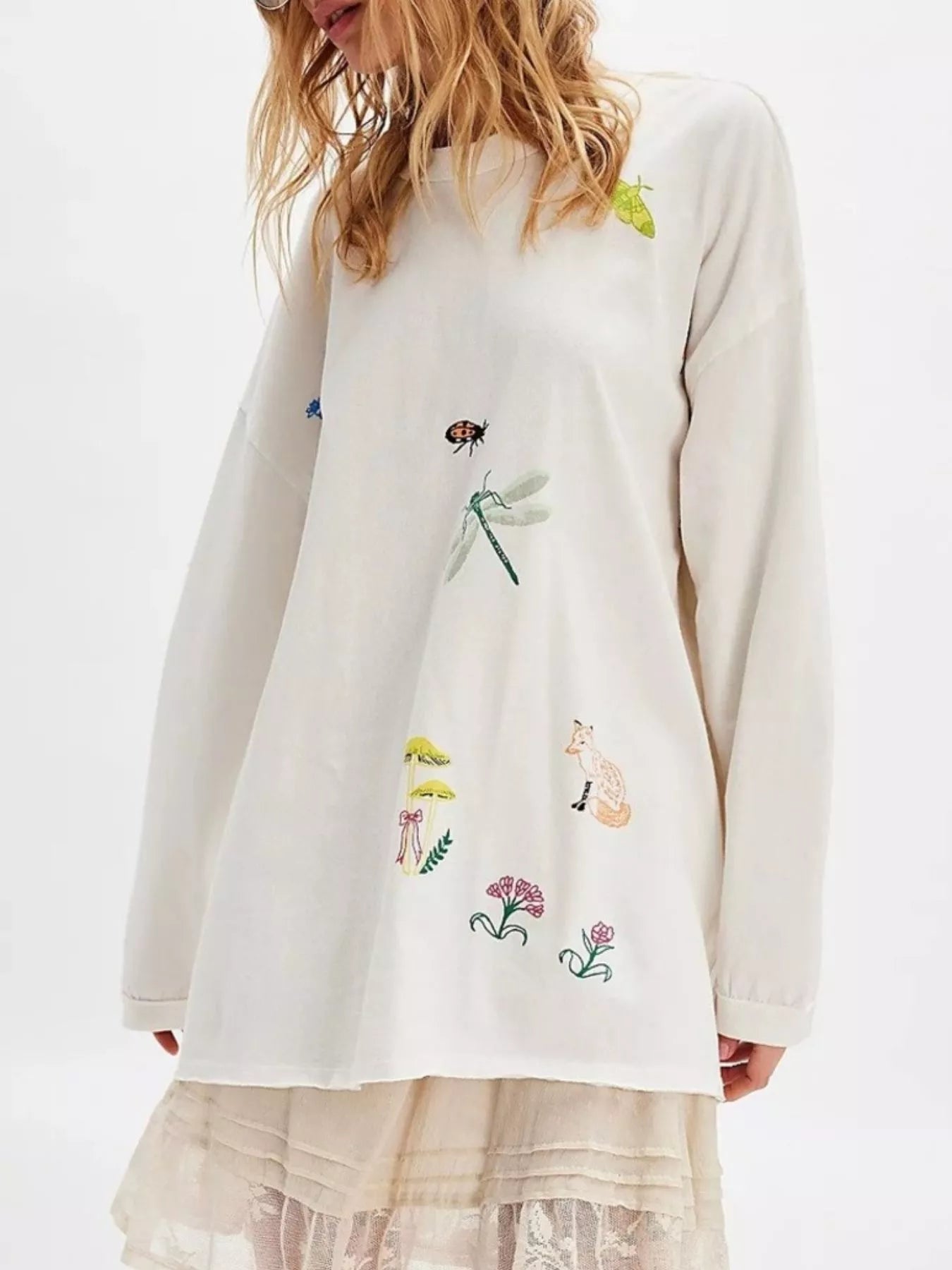 Embroidered Crew Neck Long Sleeve Sweatshirt OutfitFlow