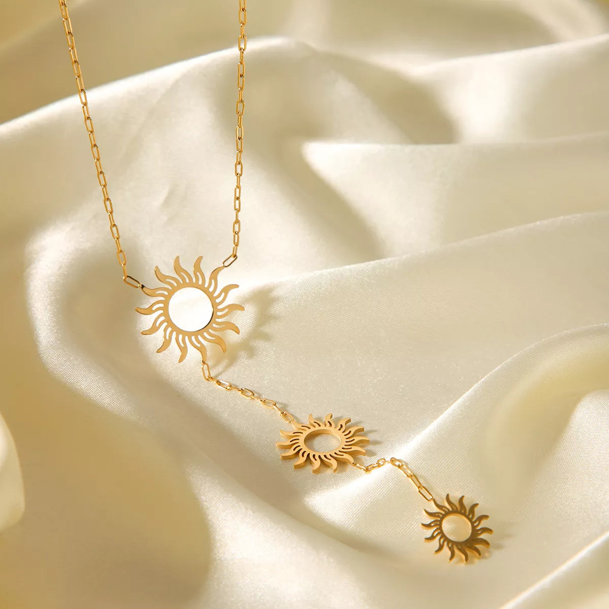 18K Gold-Plated Sun Pendant Necklace OutfitFlow