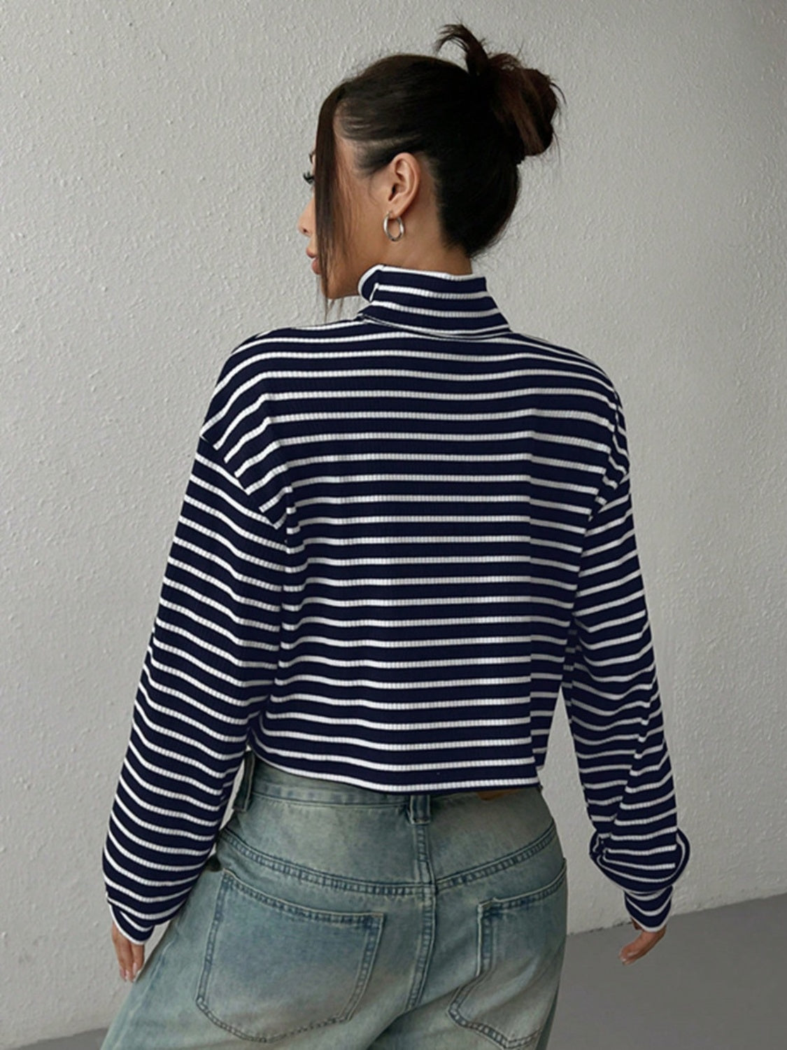 Outfit Flow - Striped Turtleneck Long Sleeve T-Shirt