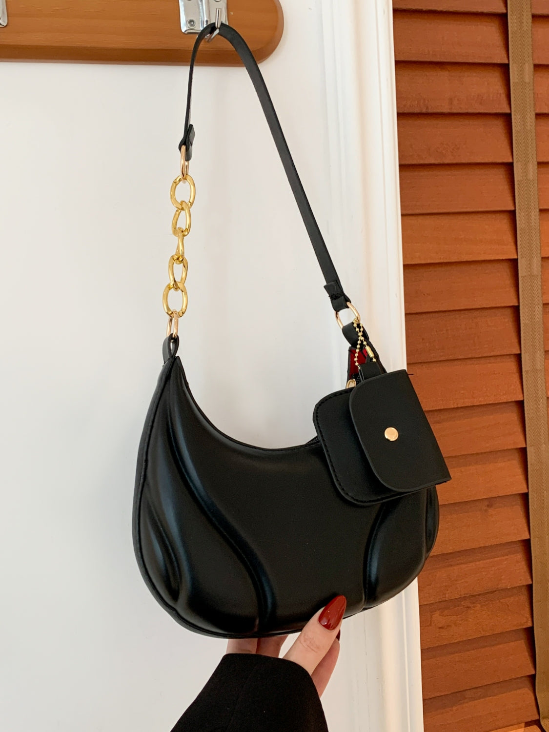 Outfit Flow - PU Leather Shoulder Bag with EarPods Bag