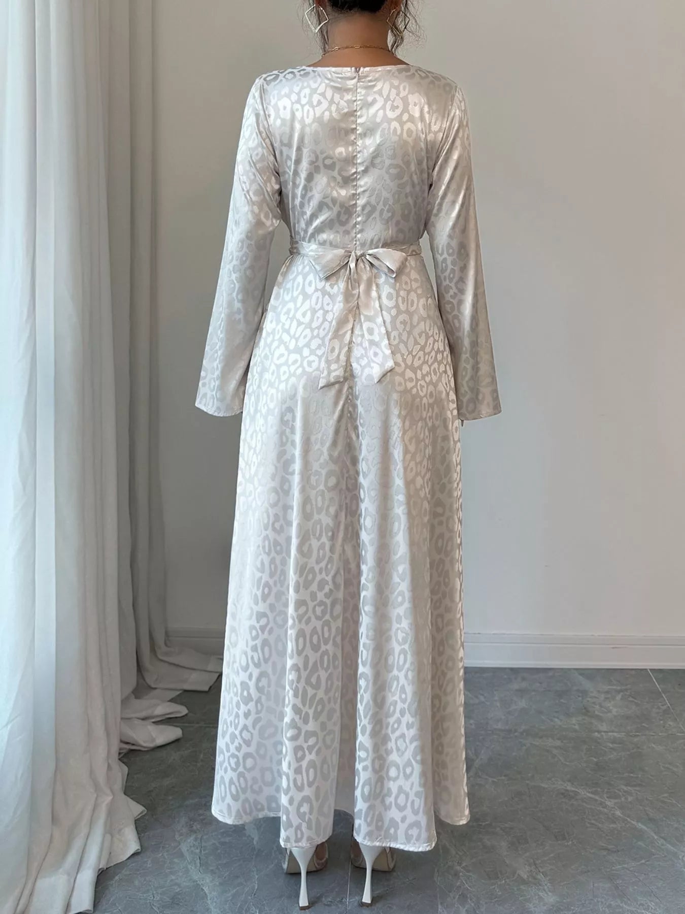 Leopard Long Sleeve Tie Back Maxi Dress OutfitFlow
