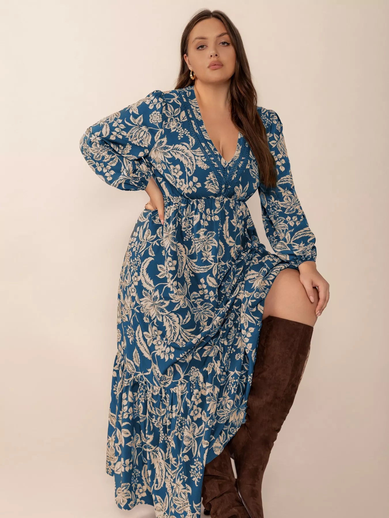 Plus Size Boho Floral Print Long Sleeve Maxi Dress OutfitFlow