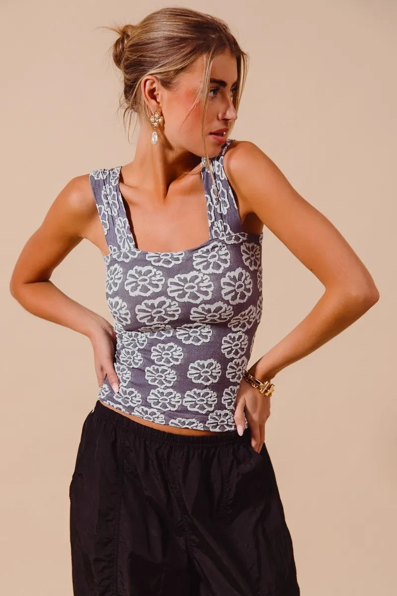 SO ME Two Tone Floral Seamless Tank Top OutfitFlow