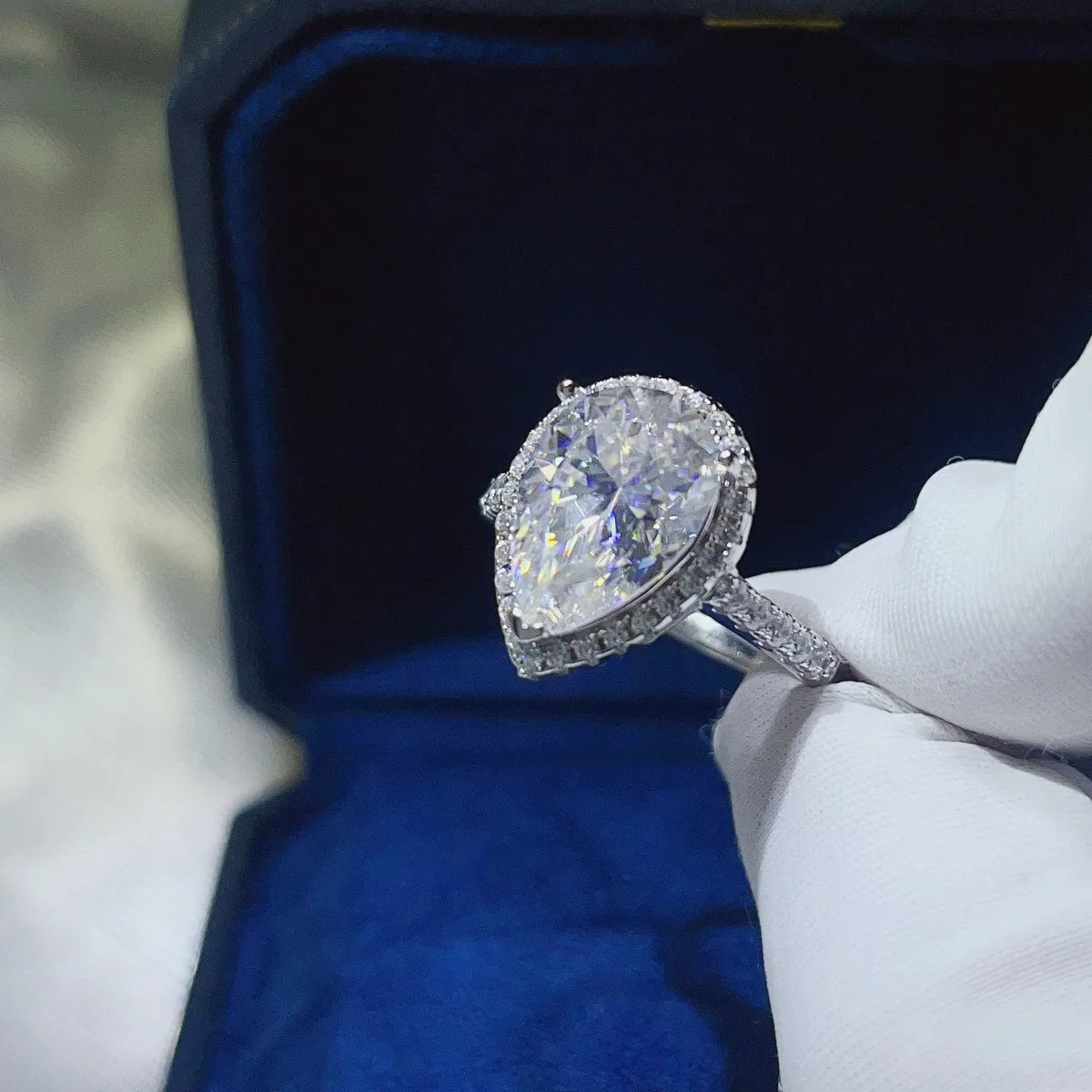 2 Carat Moissanite 925 Sterling Silver Ring OutfitFlow
