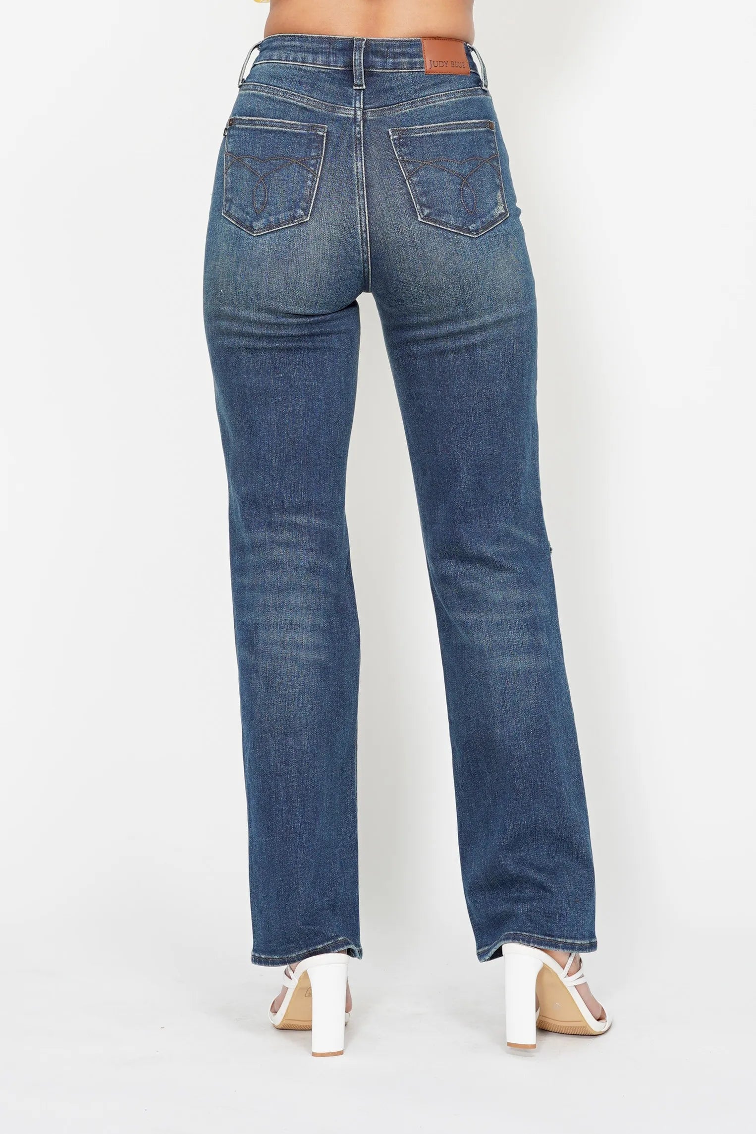 Judy Blue Full Size Hw Ripped Knee Dad Jeans Plus Size OutfitFlow