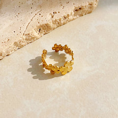 18K Gold-Plated Flower Cluster Ring OutfitFlow
