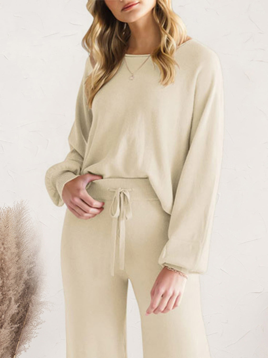 Outfit Flow - Long Sleeve Lounge Top and Drawstring Pants Set