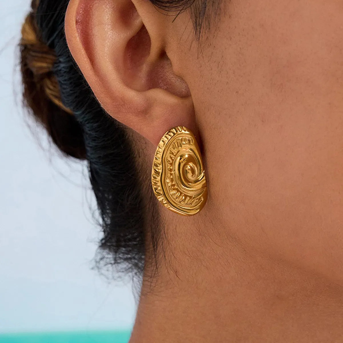 18K Gold-Plated Spiral Gold Stud Earrings Gold One Size OutfitFlow