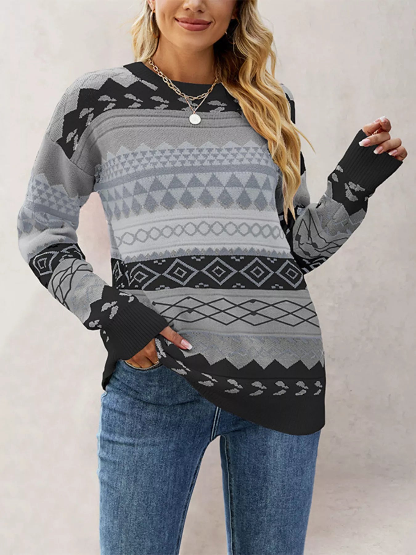 Geometric Pattern Round Neck Sweater Black OutfitFlow