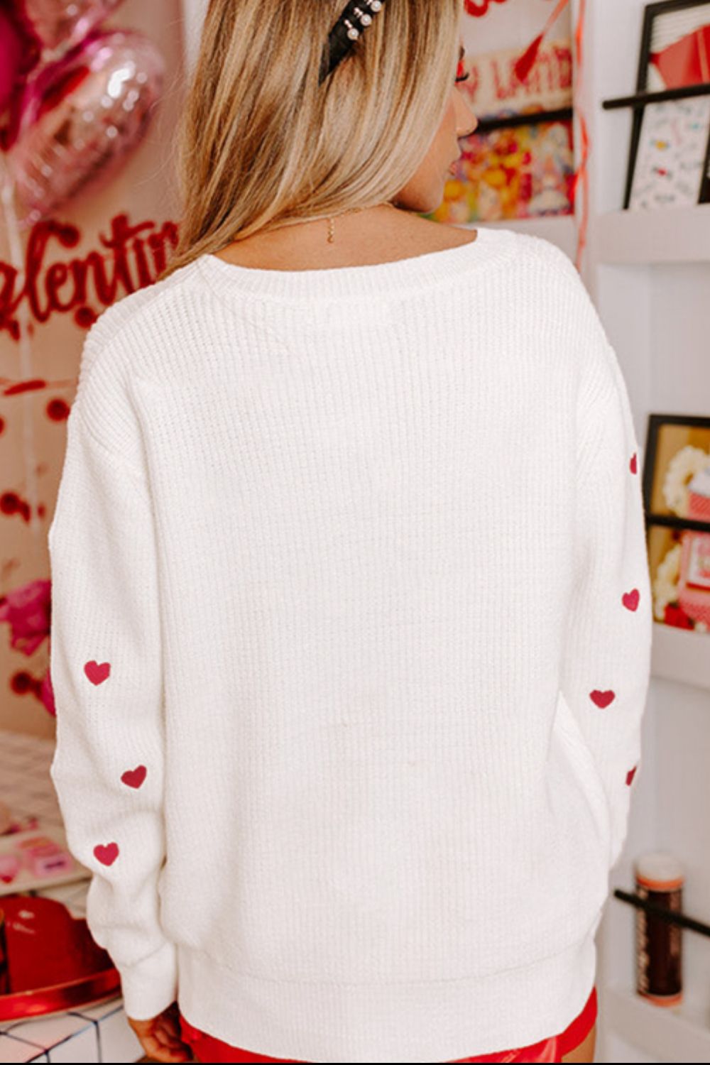 Outfit Flow - Heart Round Neck Long Sleeve Sweater