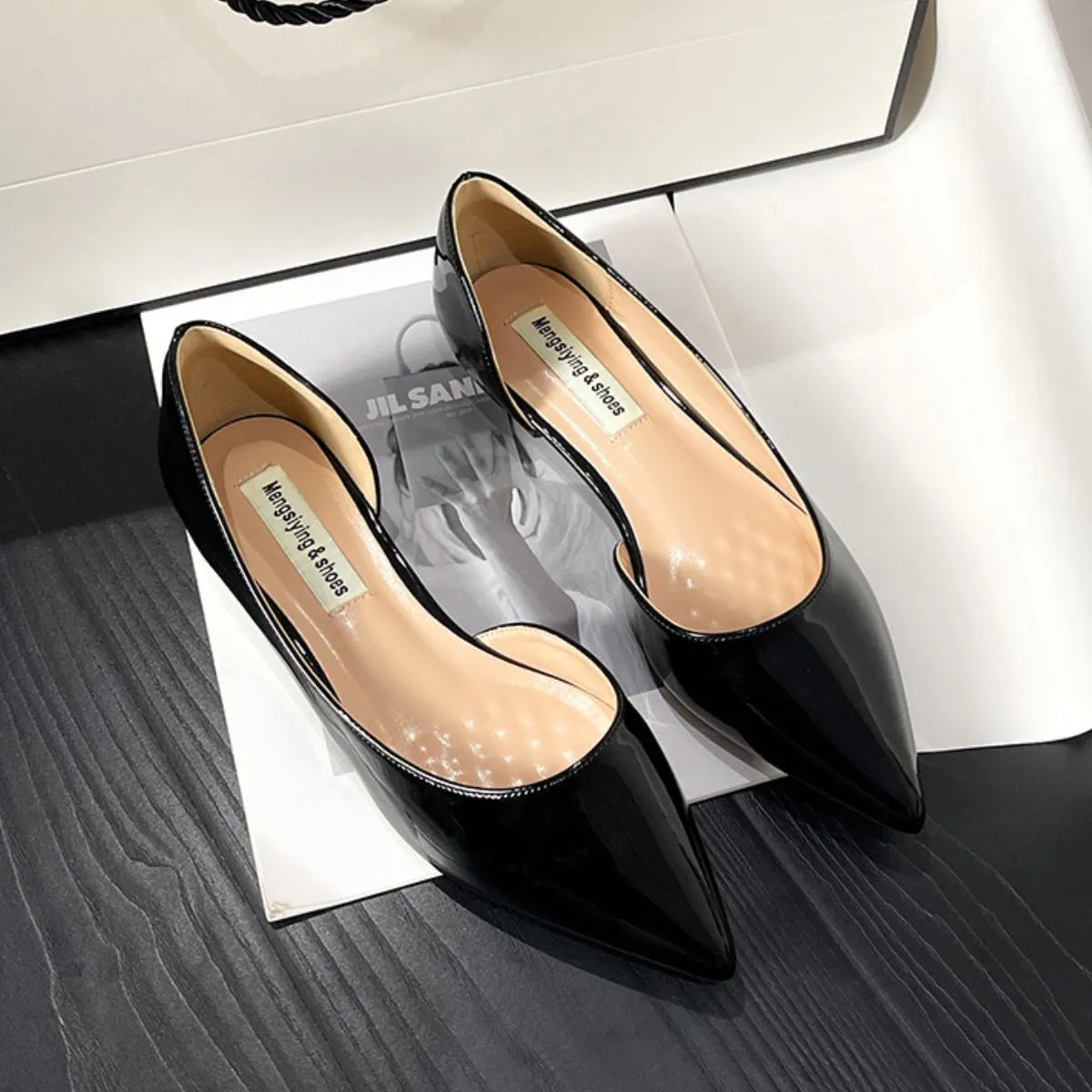 Point Toe Flats Slip-Ons Black OutfitFlow