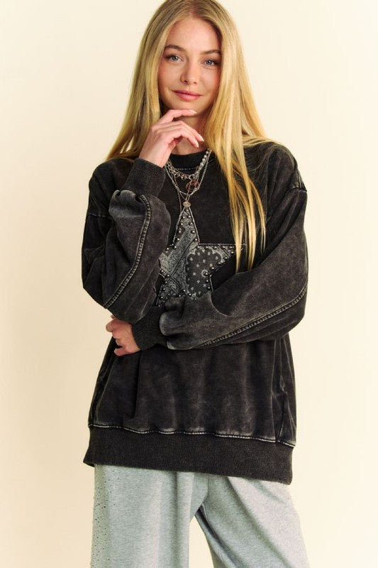 Outfit Flow - Davi & Dani Stud Star Patch Acid Washed Sweatshirt