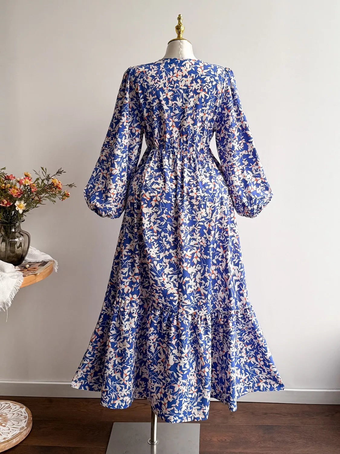 Plus Size Floral Print V-Neck Long Sleeve Maxi Dress Trendsi