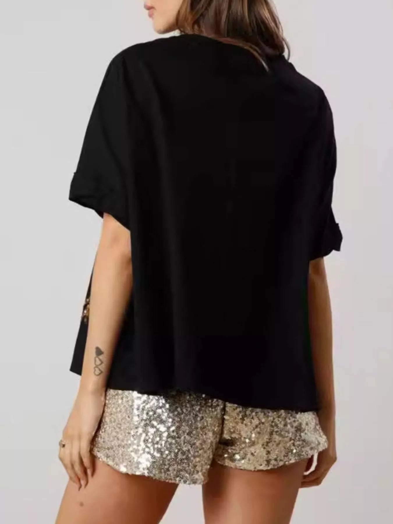 Sequin Tiger Round Neck T-Shirt OutfitFlow