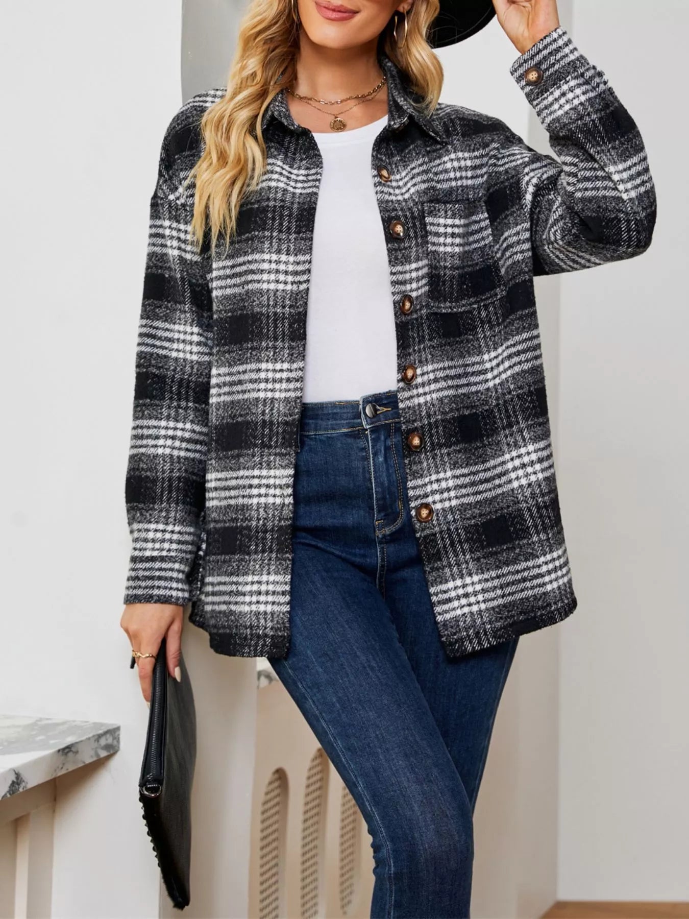 Plaid Button-Up Shirt OutfitFlow