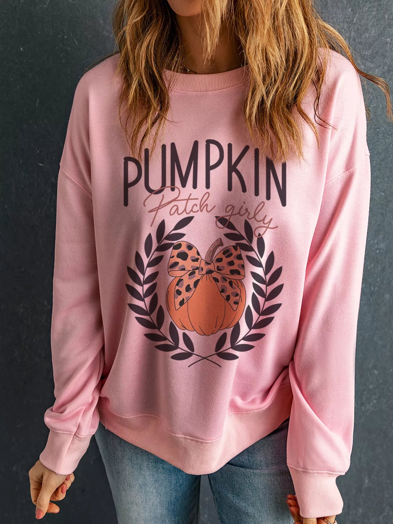 Halloween Leopard Bowknot Pumpkin Graphic Sweatshirt OutfitFlow