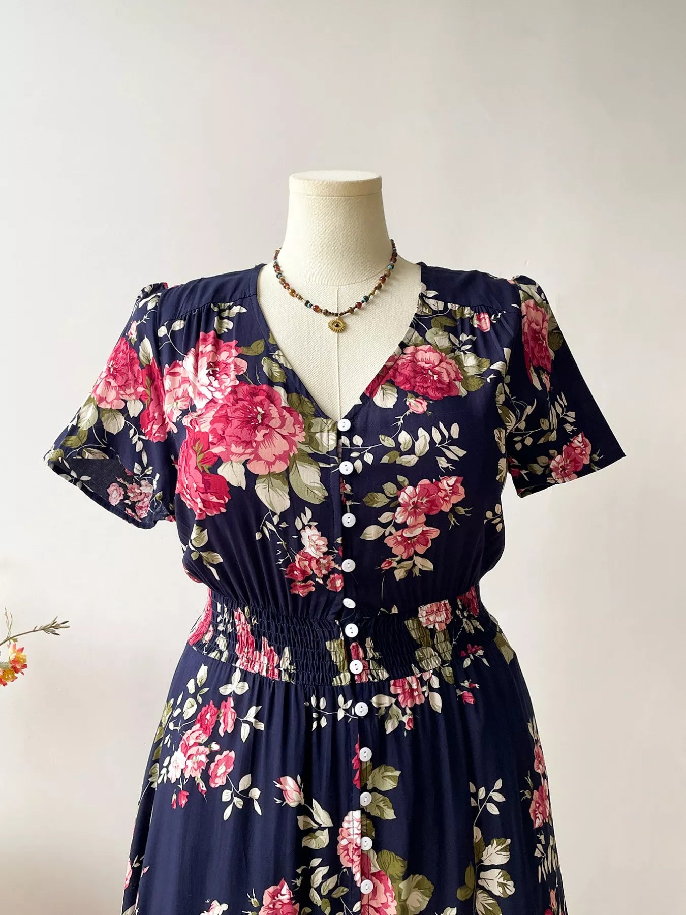 Plus Size Floral Print Short Sleeves V-Neck Dress OutfitFlow