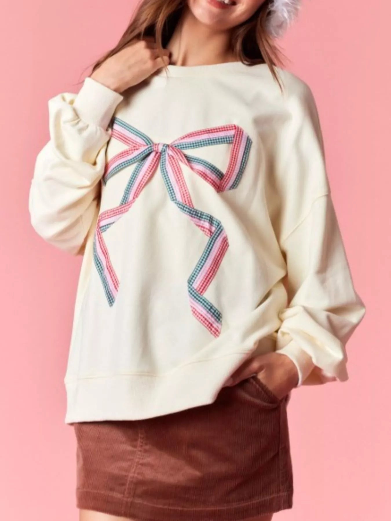 Bow Crew Neck Sweatshirt OutfitFlow
