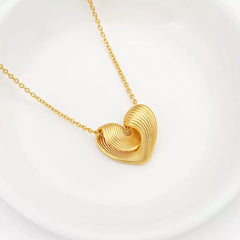 18K Gold-Plated Heart Pendant Necklace OutfitFlow