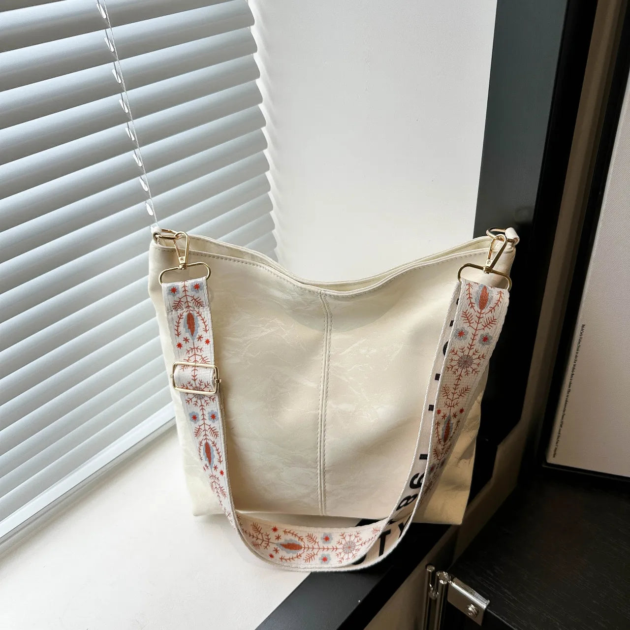 Floral Adjustable Strap Shoulder Bag Beige onesize OutfitFlow