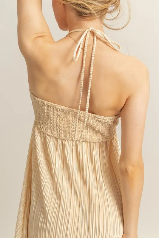 HYFVE Knotted Detail Halter Neck Flowy Maxi Dress OutfitFlow